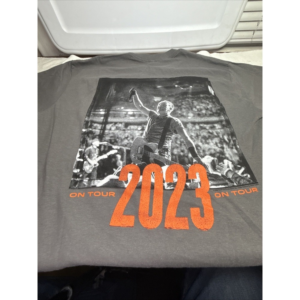 Bruce Springsteen & the E Street Band 2023 Tour T Shirt Size‎ Medium Good Cond.